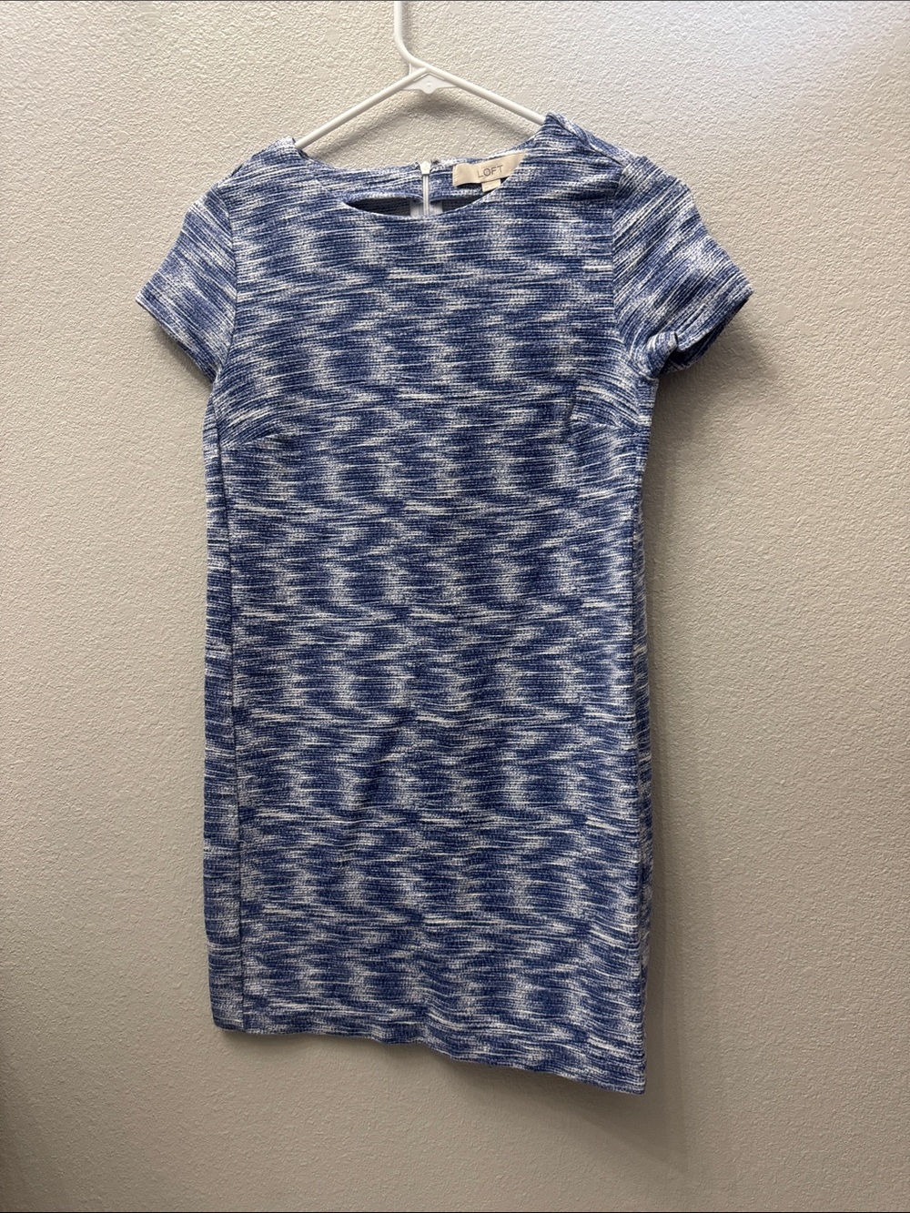 LOFT Blue and White Short Sleeve Space-Dye Shift Dress